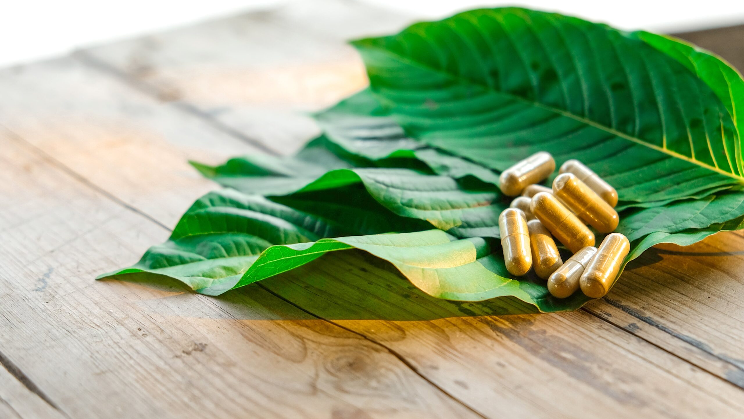 Click Here to Read the Full Article on Kratom Benefits!